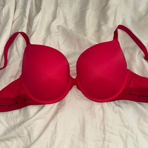 PINK Victoria's Secret Bold Pink Bra